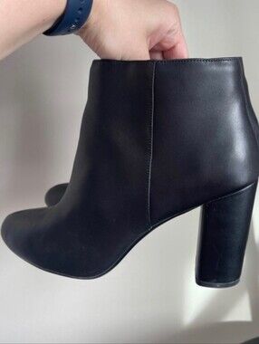Saks Fifth Avenue Black Leather Block Heel Ankle Booties